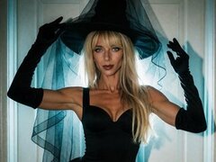 SavanahLinn's Thumbnail