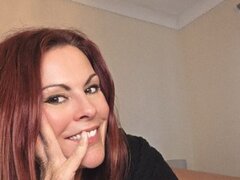 Boredhousewifex's Thumbnail