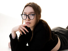 DanielleHallock's Thumbnail